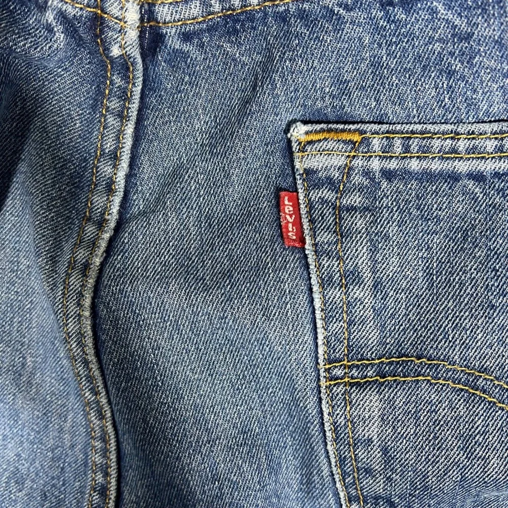 Levis 501 Original Fit Jeans Mens 38x30 Blue Denim Straight Leg Button Fly
